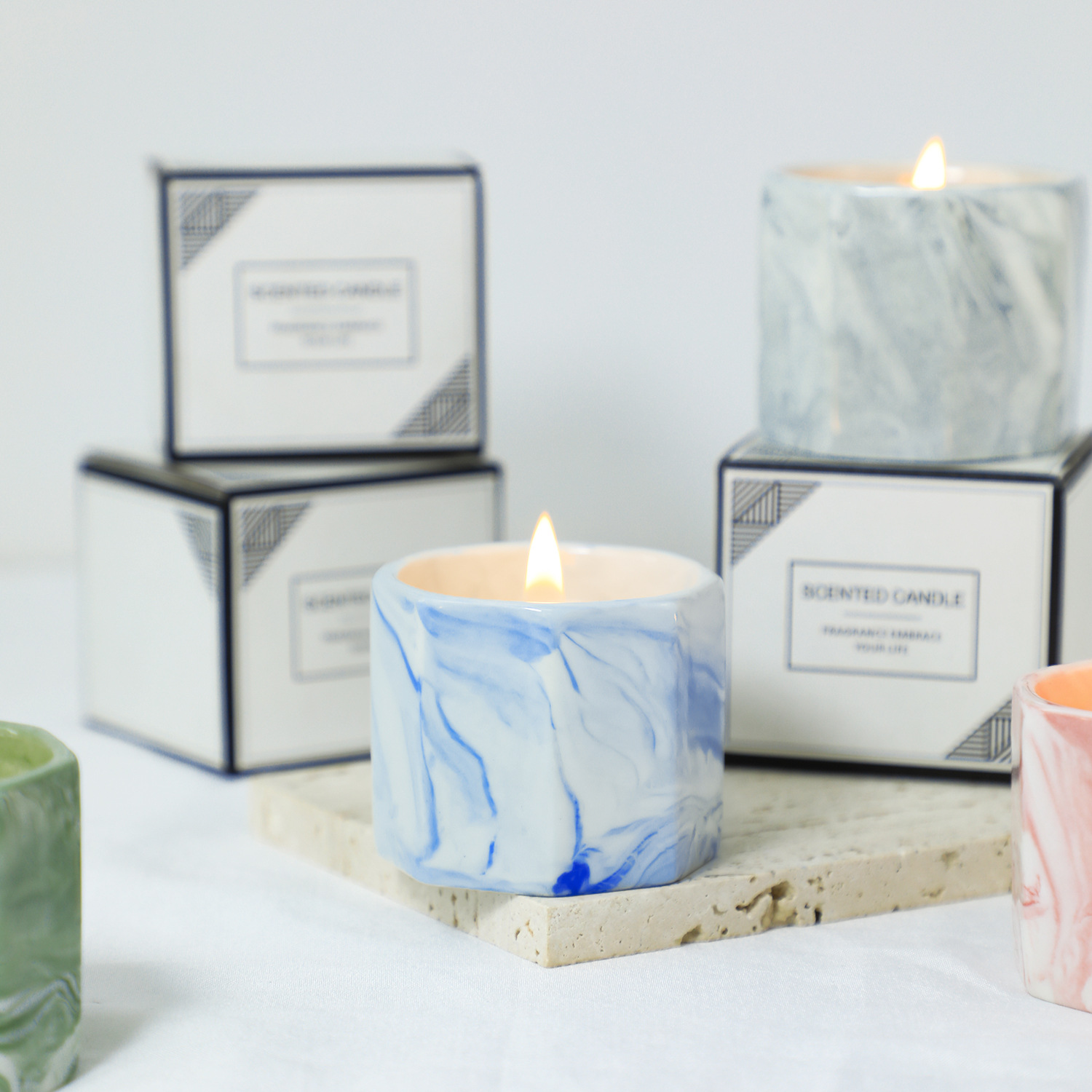 Nến thơm vỏ đá gỗ phương Đông (Woody Oriental)